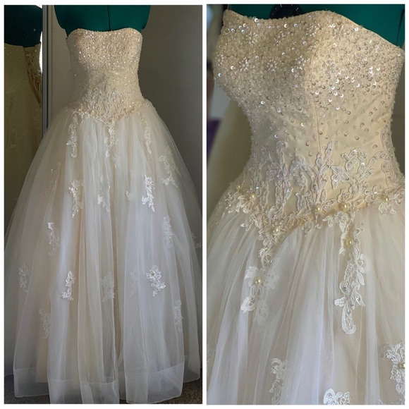 STUNNING IVORY TULLE LACE CORSET PEARL FLORAL TULLE BALLGOWN WEDDING DRESS SZ 6 - Picture 2 of 16